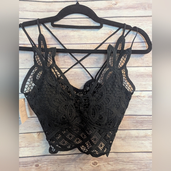 Scarlett Tops - NWTs, Black Lace Women Top/ Bralette Sz M/L #B15